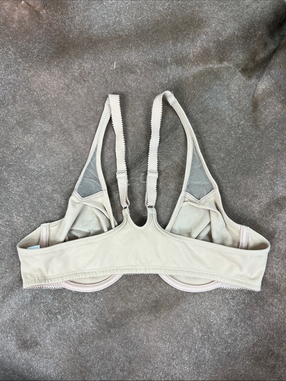 Wacoal Body by Wacoal Racerback Underwire Bra - Picture 5 of 6